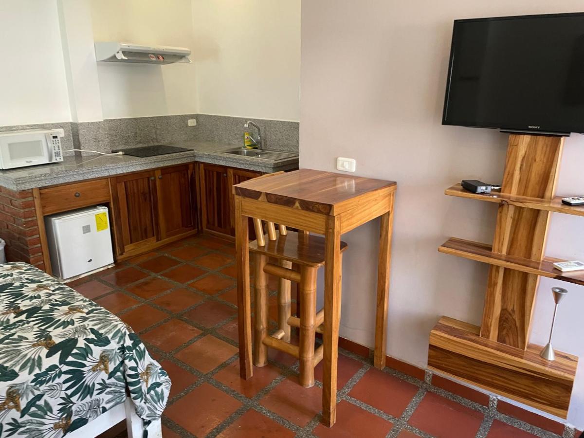New Nautilus Lodge Puerto López Extérieur photo
