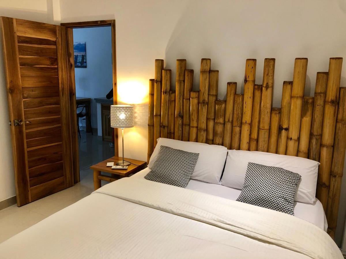 New Nautilus Lodge Puerto López Extérieur photo
