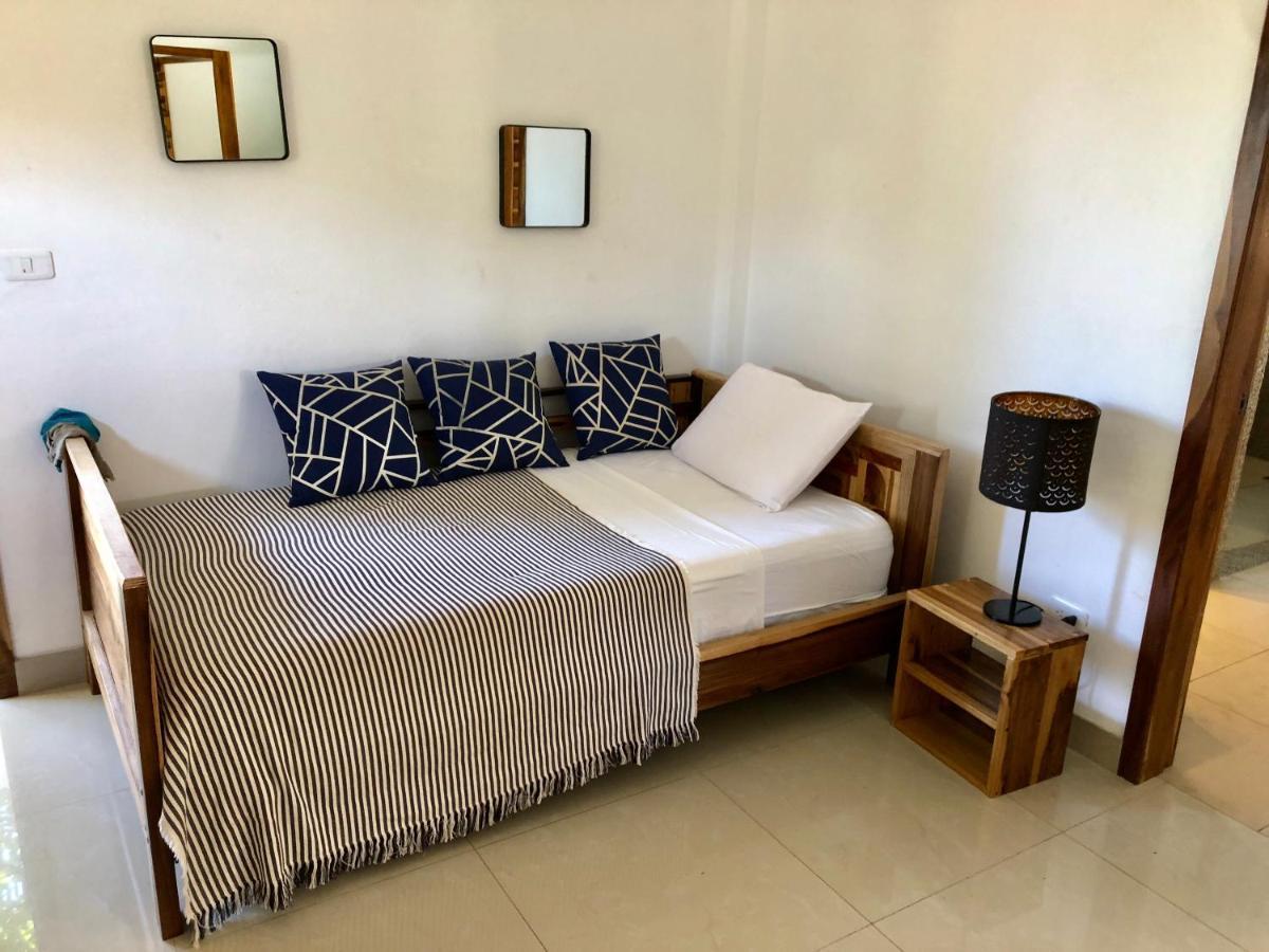 New Nautilus Lodge Puerto López Extérieur photo